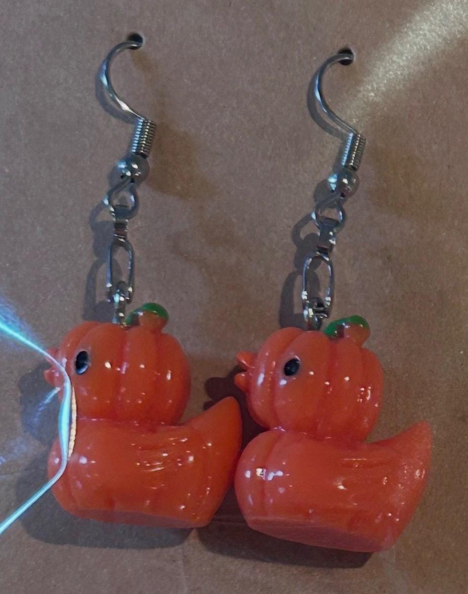 Vegetable Duck Earrings Set – 8 Pairs of Cute-Veggie Duck Earrings, Pumpkin, Tomato, Mushroom, Onion, Lettuce, Eggplant, Radish & Turnips