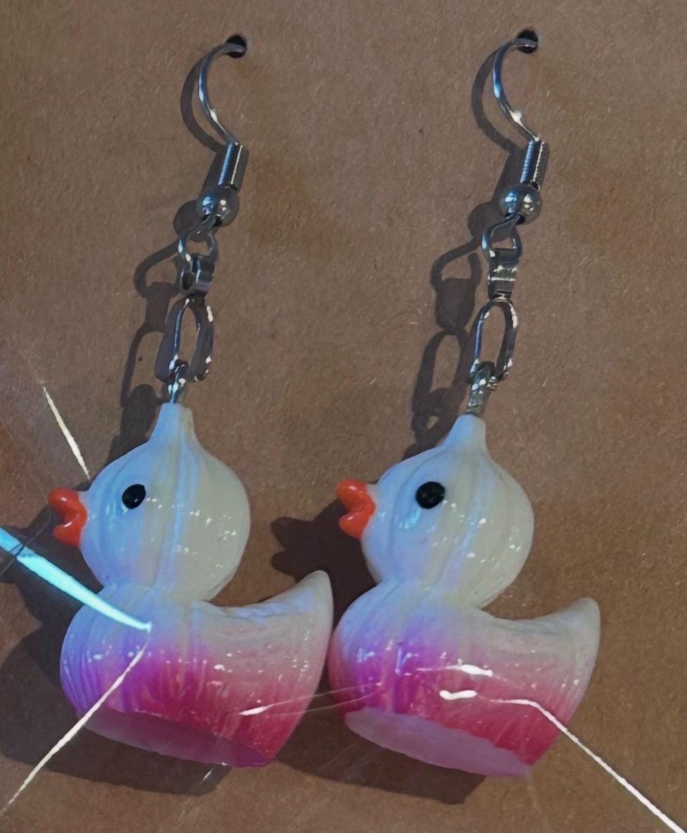 Vegetable Duck Earrings Set – 8 Pairs of Cute-Veggie Duck Earrings, Pumpkin, Tomato, Mushroom, Onion, Lettuce, Eggplant, Radish & Turnips