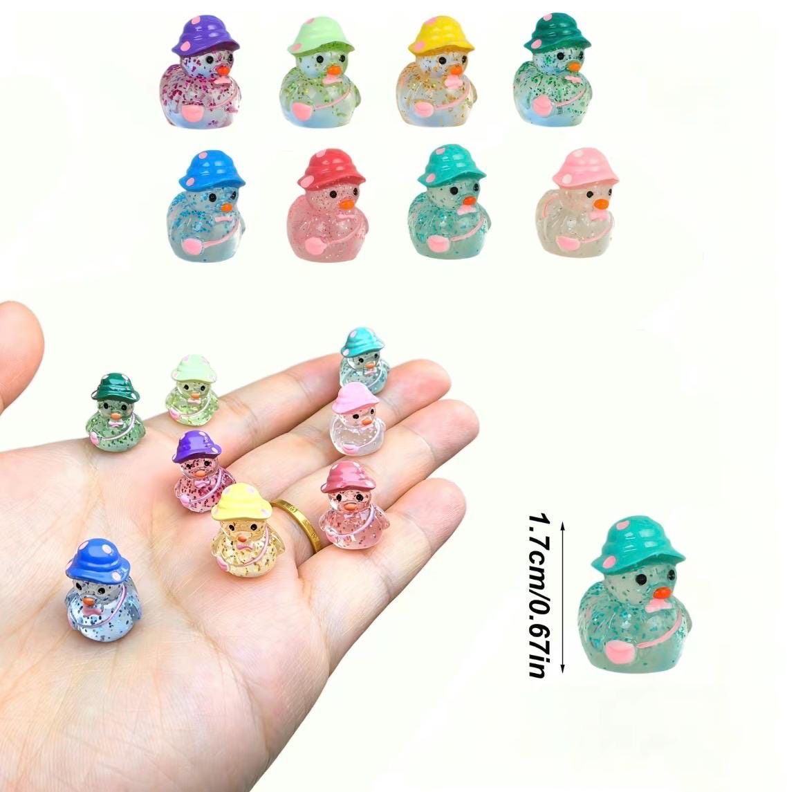 Mini Resin Ducks Glitter Polkadot Hat Duck Figurines Set of 8 Cruise Ducks Jeep Ducks