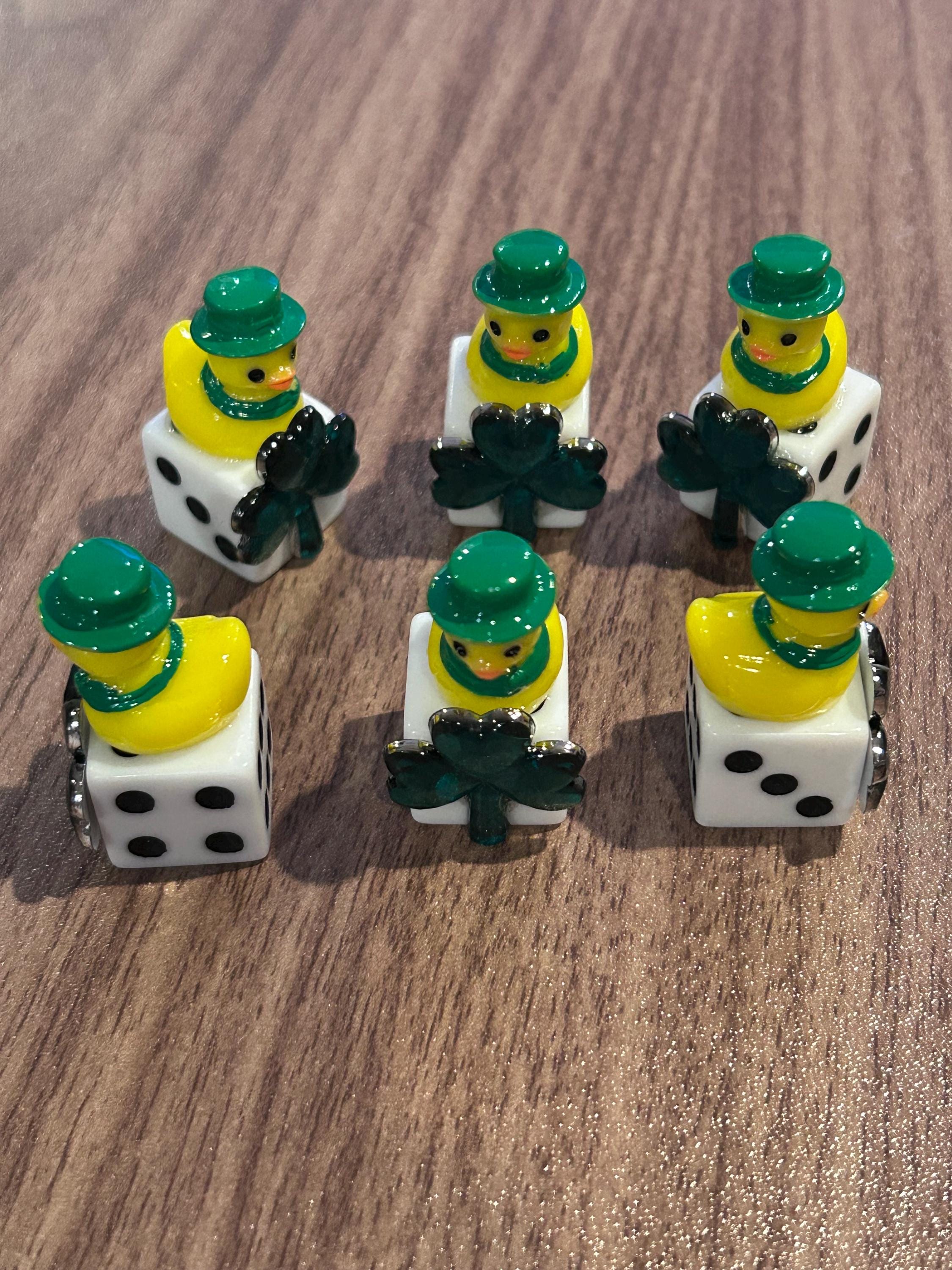 Mini Resin Lucky Duck Dice Set – Set of 6 Shamrock Ducks with Green Hats, St. Patrick’s Day Cruise Ducks, Jeep Ducks, Lucky Charm Decor