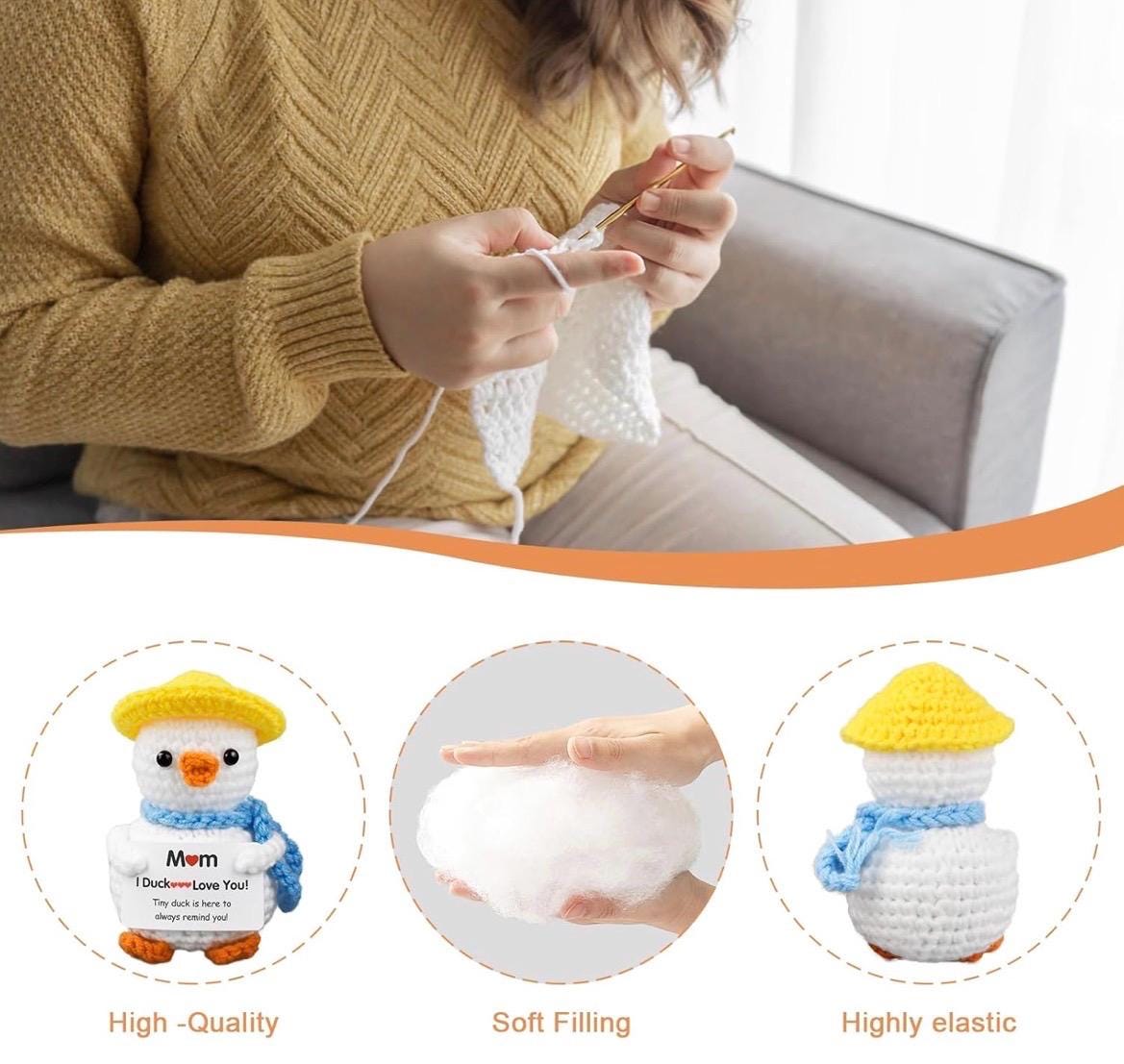 Handmade Crochet Duck for Mom Gift – “Mom I Ducking Love You” Plush Duck Decor, Cute Mother’s Day Gift, Desk Shelf Duck Ornament