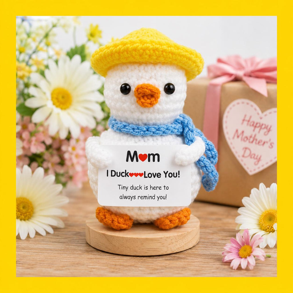 Handmade Crochet Duck for Mom Gift – “Mom I Ducking Love You” Plush Duck Decor, Cute Mother’s Day Gift, Desk Shelf Duck Ornament