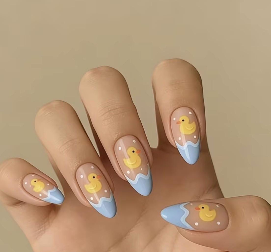 Yellow Duck Press-On Nails – Medium Almond Shape, Milky Blue Wavy Summer Manicure