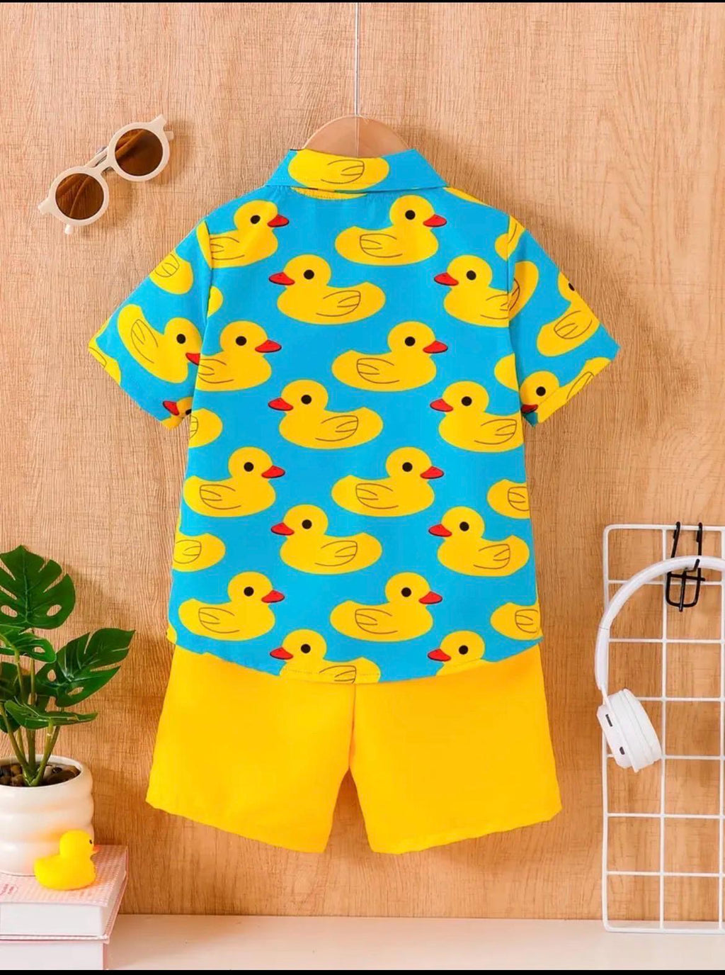 Boys Rubber Duck Print 2-Piece Summer Set, Beach Vacation Outfit