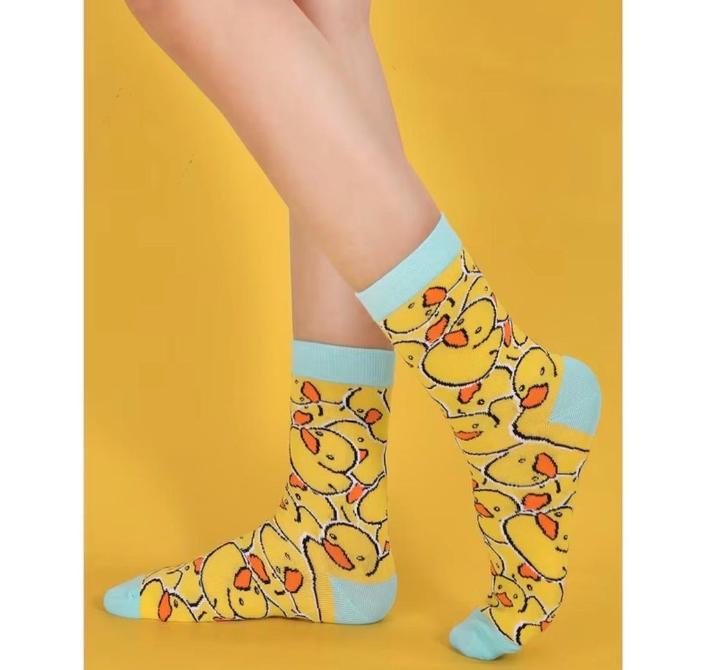 Yellow Duck Print Crew Socks, Novelty Animal Pattern, Cozy Unisex Socks