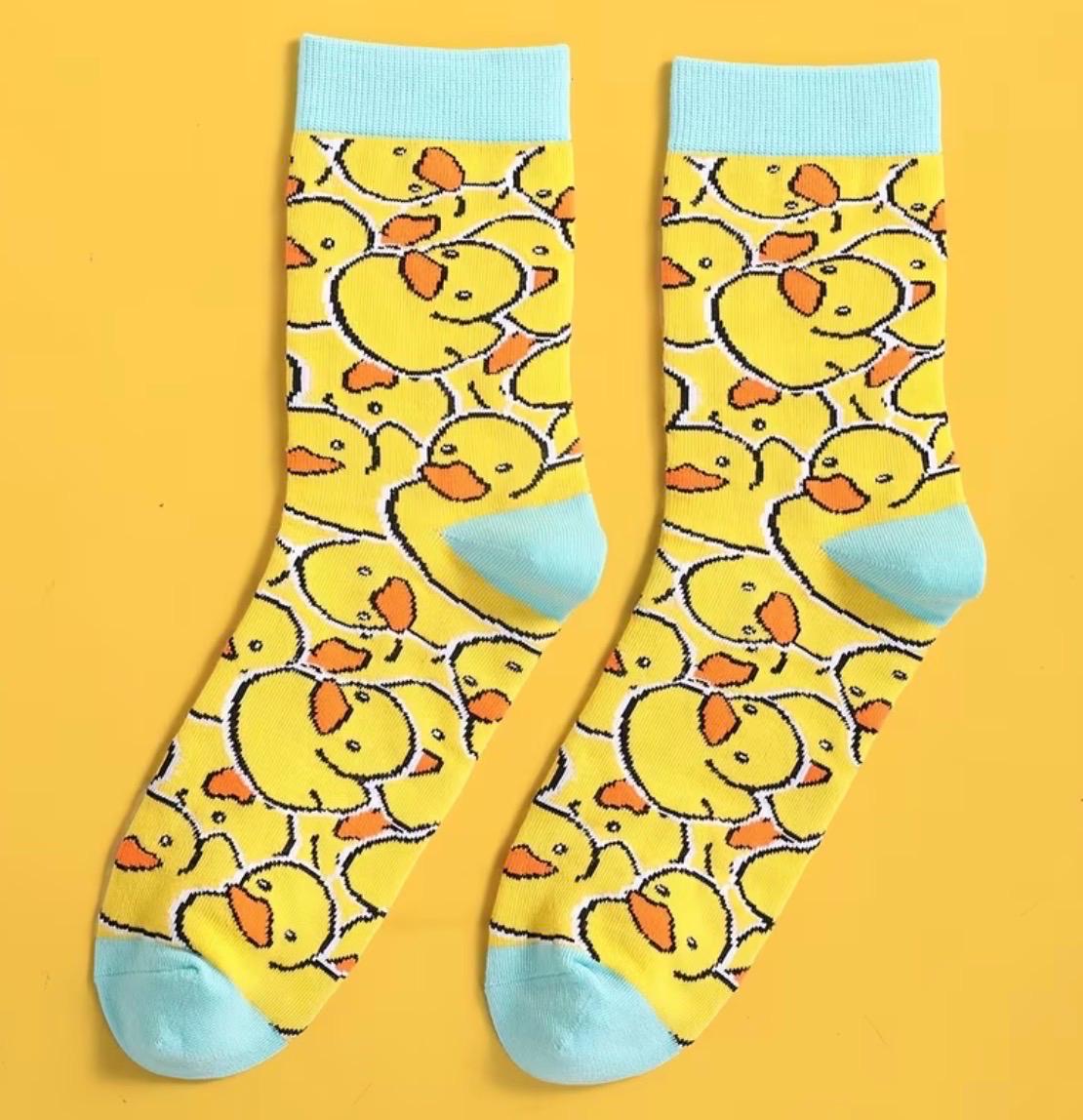 Yellow Duck Print Crew Socks, Novelty Animal Pattern, Cozy Unisex Socks