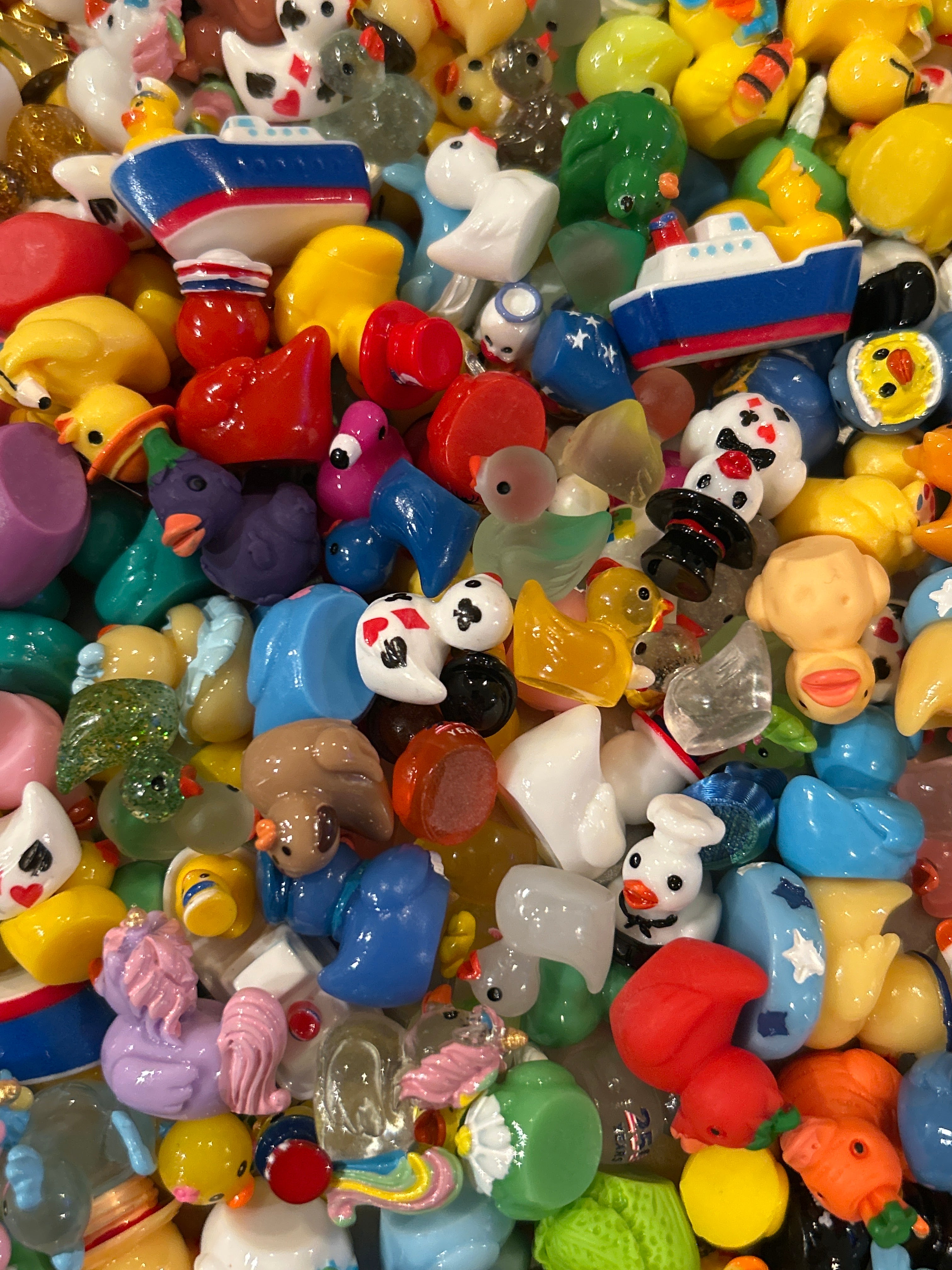 Mini Resin Duck Mystery Scoop – No Duplicates, Magnet Option (XS-XL)