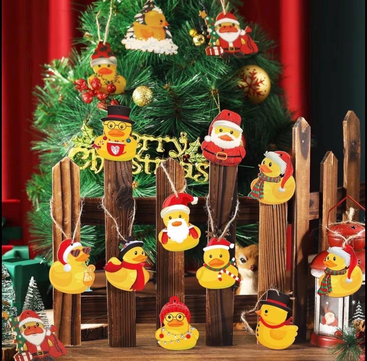 12-Piece Wooden Duck Christmas Ornaments – Festive Holiday Decorations, Rustic Tree Hanging Set