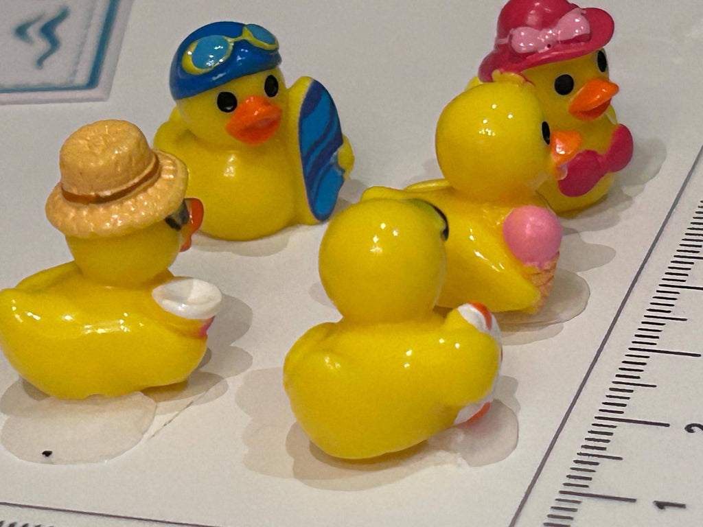 Set of 5, Summer Beach Themed Mini Resin Ducks, Magnetic or Non-Magnetic, Optional Personalized Duck Hiding Tags