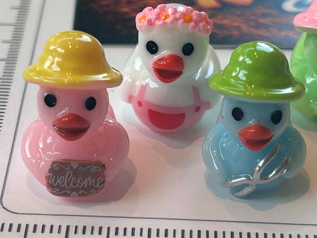 Set of 5, Spring Gardening Themed Mini Resin Ducks, Magnetic or Non-Magnetic, Optional Personalized Duck Hiding Tags