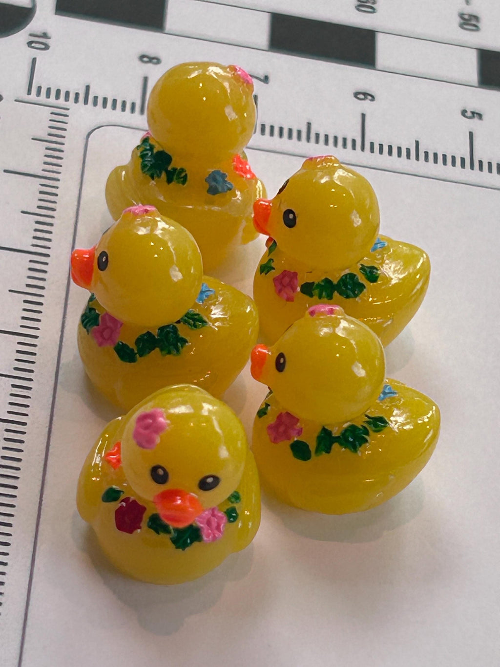 Set of 5, Hawaiian Lei Themed Mini Resin Ducks, Magnetic or Non-Magnetic, Optional Personalized Duck Hiding Tags
