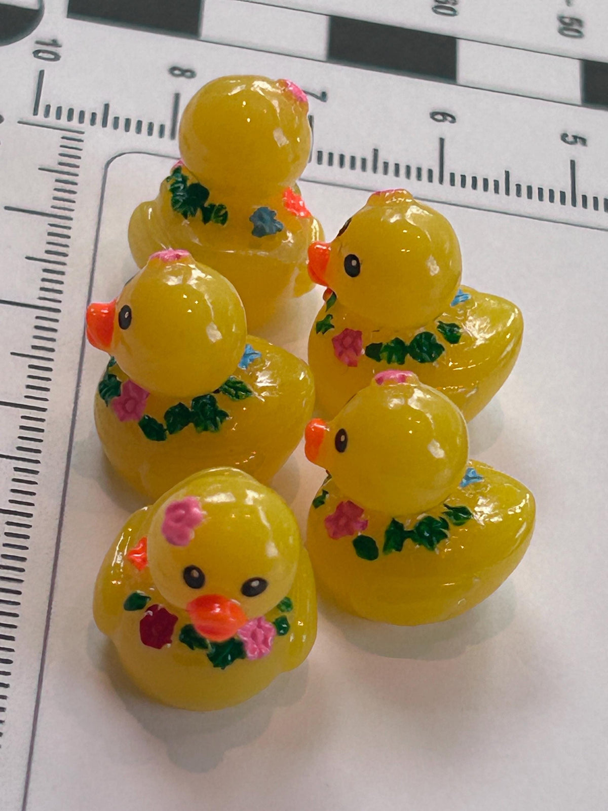 Set of 5, Hawaiian Lei Themed Mini Resin Ducks, Magnetic or Non-Magnetic, Optional Personalized Duck Hiding Tags