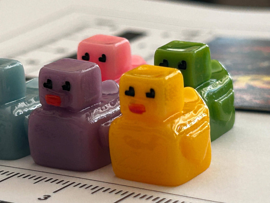 Set of 5, Pixel Block Themed Mini Resin Ducks, Magnetic or Non-Magnetic, Optional Personalized Duck Hiding Tags